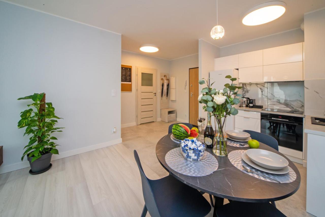 Maya'S Flats & Resorts 52 - Aura 40 Gdansk Bagian luar foto